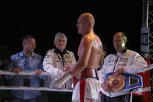 Głowacki z pasem Federacji WBC