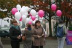 Białe i różowe baloniki do nieba 